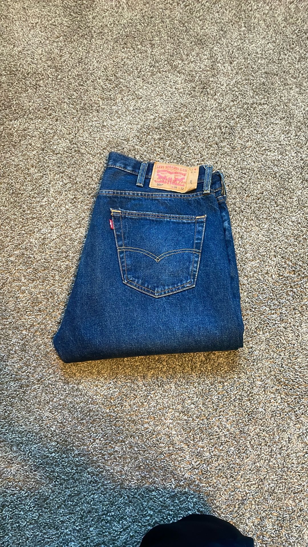 Levi 501 Size 38x32