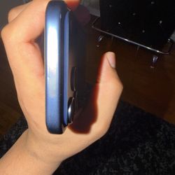 iphone 17 pro max BLUE 256gb