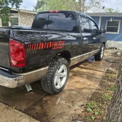 Dodge Ram 2008 5.7 Hemi Trabajndo Al 100%