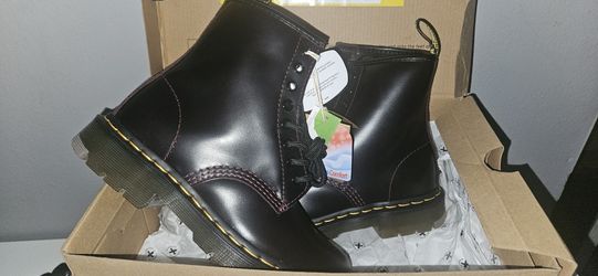 Dr Martens
