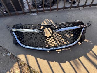 2021 to 2024 BUICK ENCLAVE GRILL