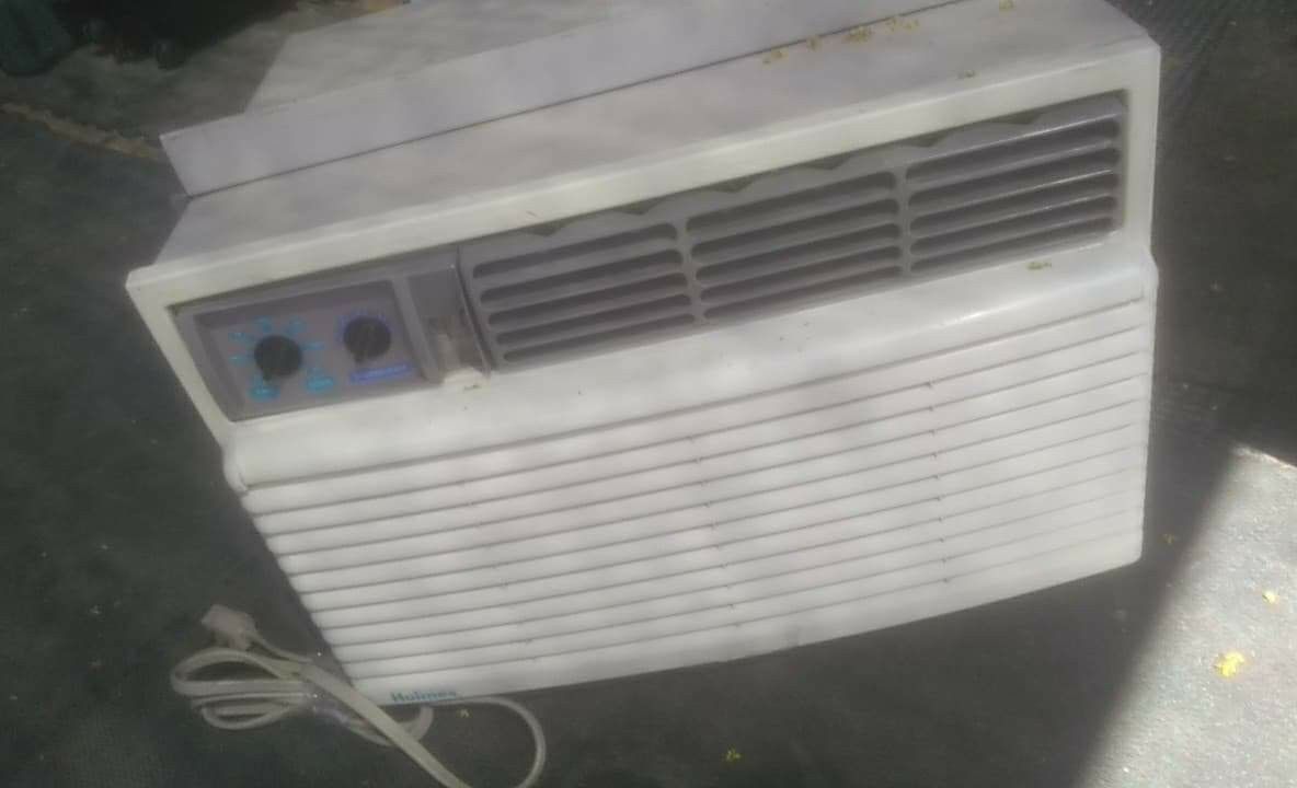 5000 BTUs air conditioner
