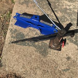 En Venta dos Gatos Hidráulicos 