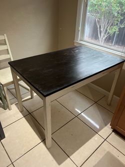 Kitchen table