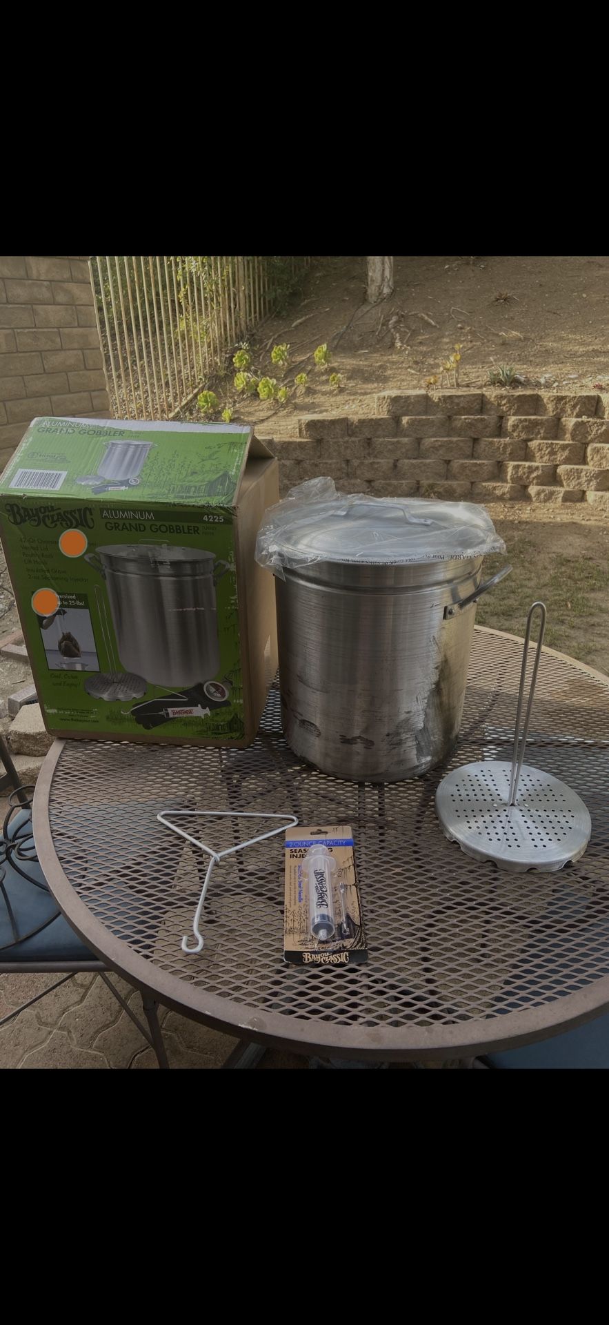 42-qt Aluminum Turkey Fryer By Bayou classic