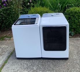 Samsung Washer xl washer and dryer set.