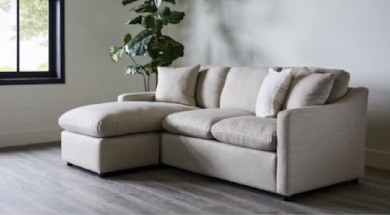 Living Spaces Couch β $499 OBO | Buy Now β¨