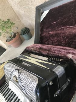 Florino accordion sale