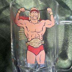 Hulk Hogan Glass Mug WWF HulkMania Wrestling LARGE 32oz Beer Stein Vintage 1985