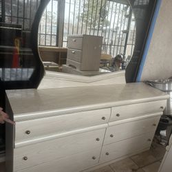 Dresser Armoire Nightstands 