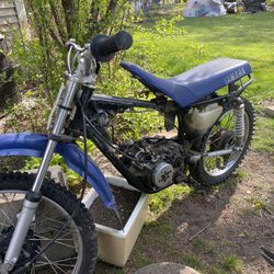 SALE: Dirt bike