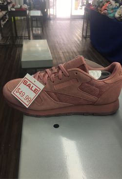 Reebok for women sizes 6, 9,9.5,10