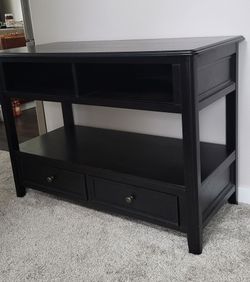 Console Table/Entry Table