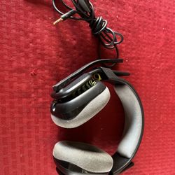 Logitech G Astro A10 Gen 2 Cross-Platform Wired Gaming Headset PS5 Xbox S|X PC