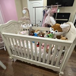 Rh Tufted Crib