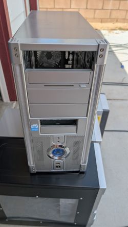 Apevia X-Discovery Vintage Computer Case
