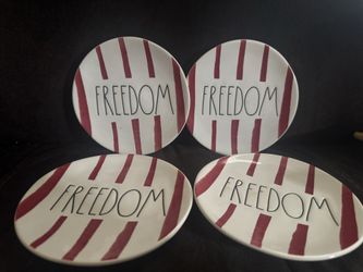 RaeDunn plates 04 th July ✨🇺🇸🎉🎊