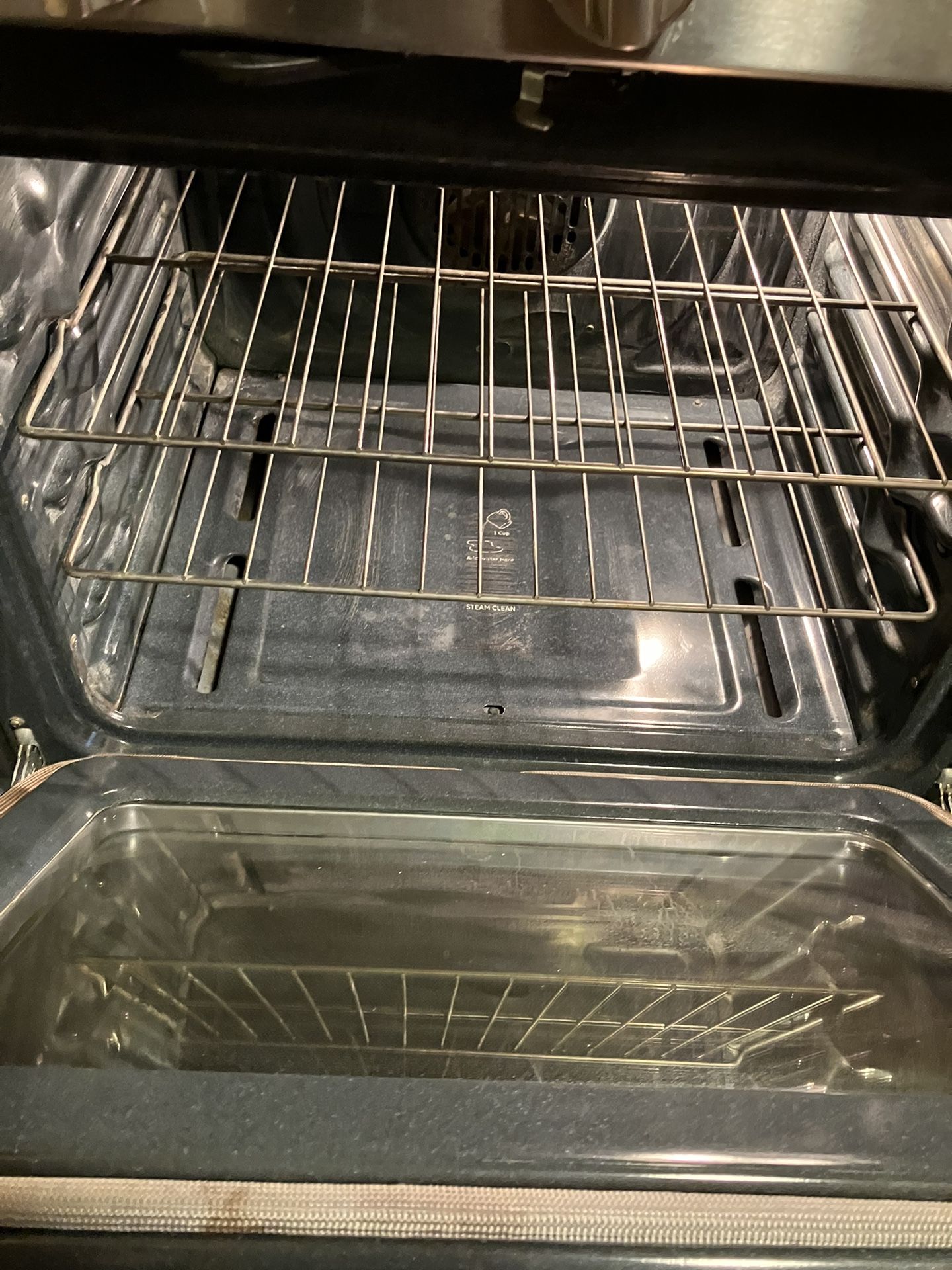 Adora GE Range Oven And Stovetop for Sale in Independence, MO OfferUp