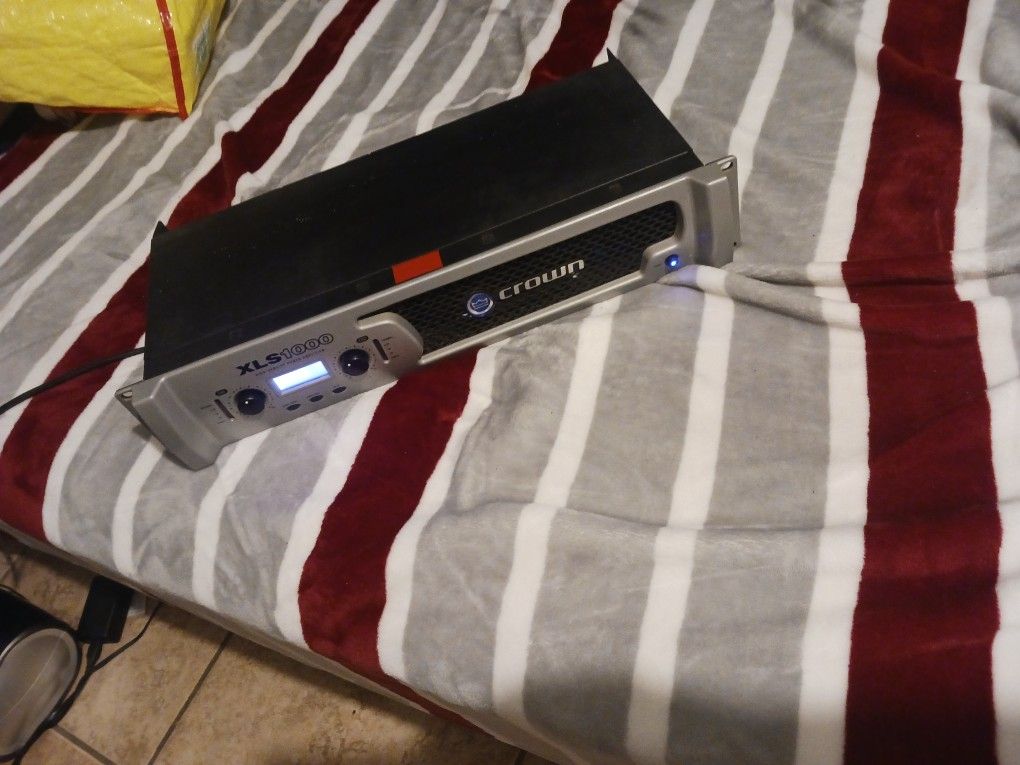 Crow Xls 1000 Amplificador