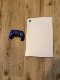 PS5 disc version and controller