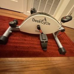 Desk Cycle