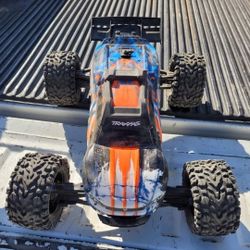 Traxxas e-revo 6s