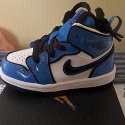 Jordan 1 Mid Se (TD)