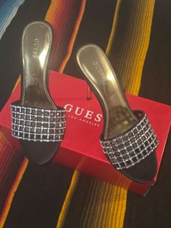 GUESS HIGH HEELS