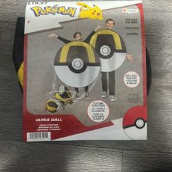 Pokémon Ultra Ball Costume 