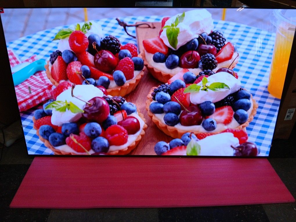 SAMSUNG 77"INCH OLED 4K S90D