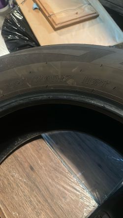 Tires 255/ 70 R 17 112T