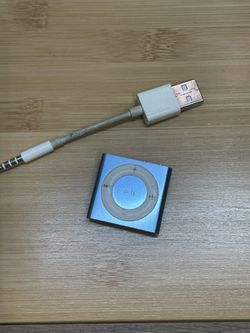 Apple iPod Shuffle Blue 4th Generation - Works - Has Music