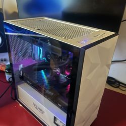 Pc With Monitor