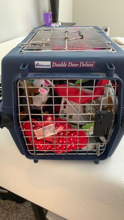 Petmate Double Door Deluxe pet crate