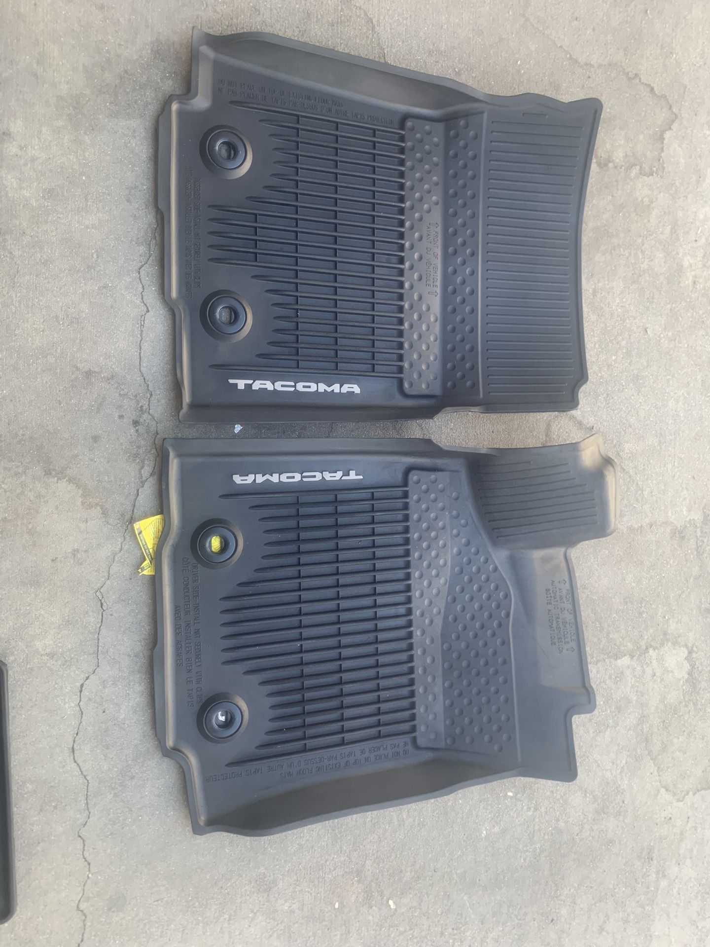 Toyota Tacoma Oem Floor Mats 16/23