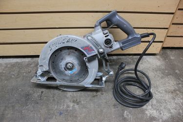Skilsaw HD5860 Worm Drive Heavy Duty Corded Circular Saw