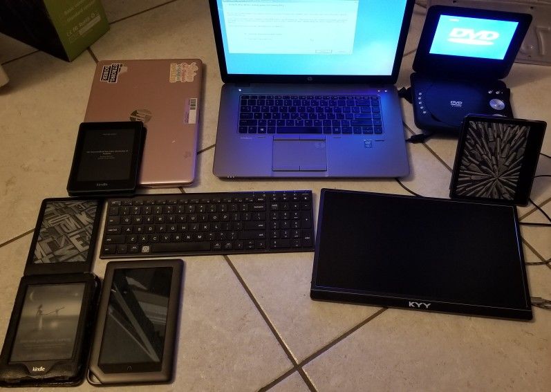 Computers, Kendles, Color Nook, Monitor And More
