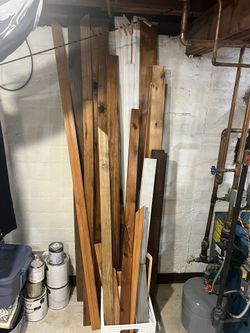 Bundle Of Pine & Oak Wood Mouldings