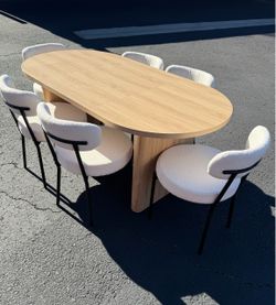 Brand new oval 7 piece set