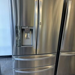 LG Double Drawer Bottom Freezer Refrigerator 