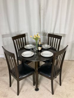 Ashley Furniture Double Drop Leaf Table & 4 Chairs SPACE SAVER!