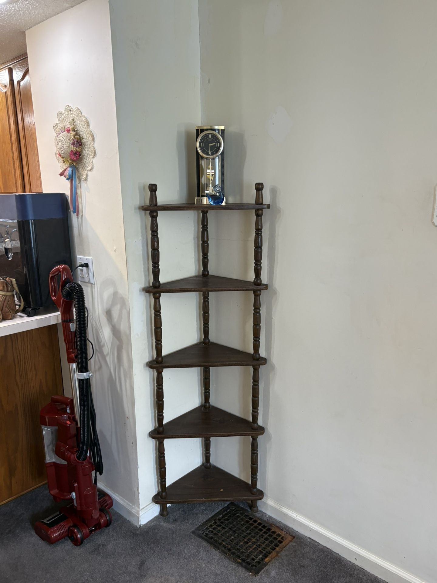 Corner Shelf