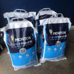 Four Bags Of Water Softener Crystals  40lbs Each All For $ 25 