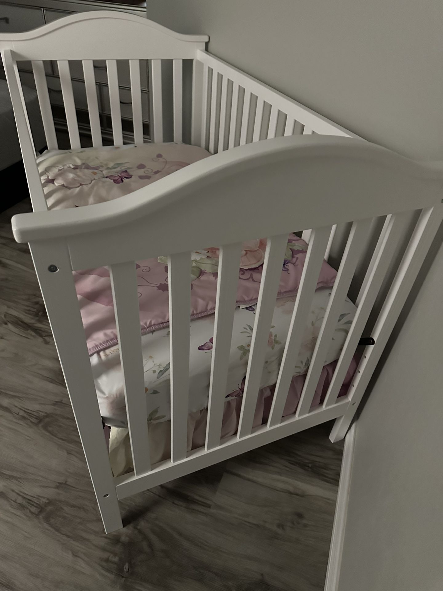 White Crib