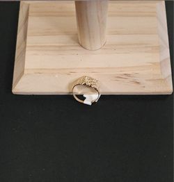 10k Gold Ring Size 8