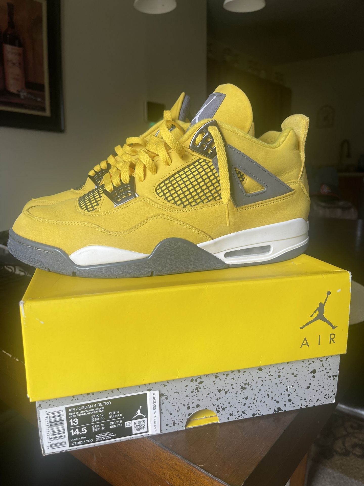 Air Jordan Lightning 4’s Retro