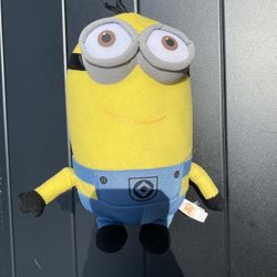 Minions Kevin Despicable Me 11" Plush Yellow Stuffed Toy Illumination 2015