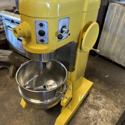 Used 60qt Dough Mixer 