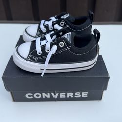$25 Kids Toddler Converse Shoes Brand New Size 5C