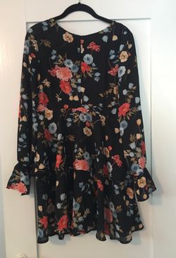Pretty Little Thing Size 10 Dress